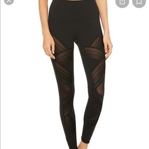 ALO Yoga Ultimate High-Waist Mesh Detail Leggings in Black